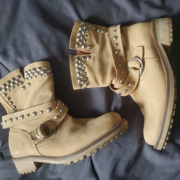 CHIARA FERRAGNI Studded Boot - Picture 5 of 6